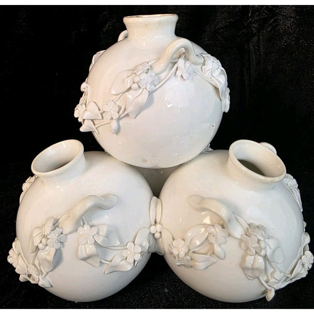 1877 Antique Royal Worcester Aesthetic Movement Four Well Globe Bud Vase White